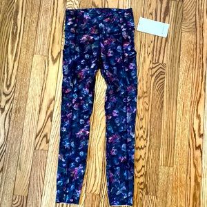 Lululemon Fast and Free HR Tight 25” size 4